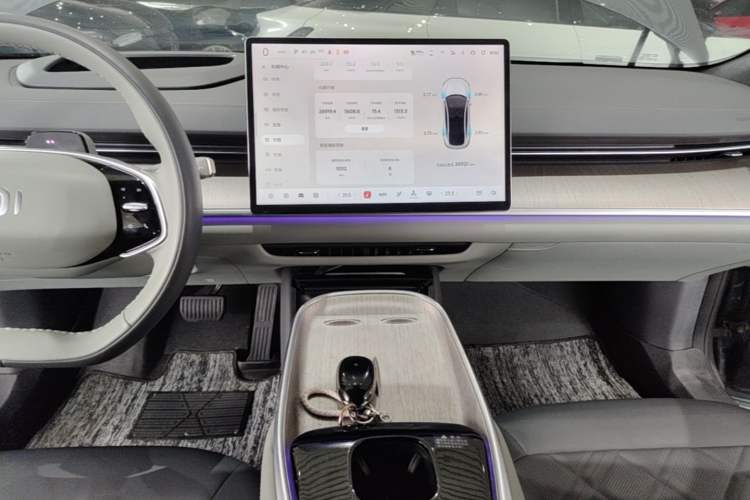 Used CHANGAN NEVO A07 2024 All-Electric "True Fragrance" Edition 710 Flagship Model Audio And AC Panel