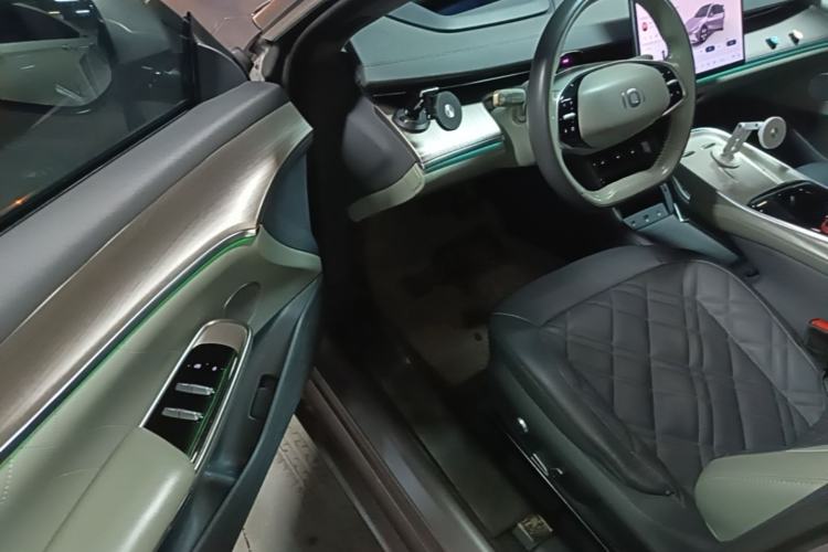 Used CHANGAN NEVO A07 2024 All-Electric "True Fragrance" Edition 710 Flagship Model Driver Seat