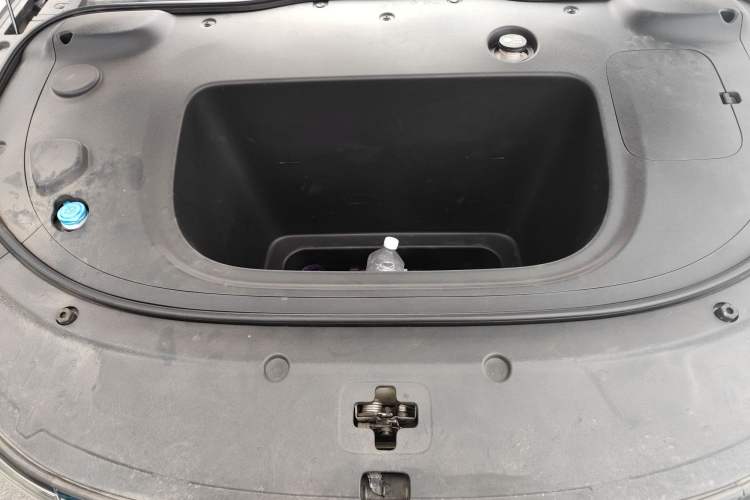 Used CHANGAN NEVO A07 2024 All-Electric "True Fragrance" Edition 710 Flagship Model Engine Bay