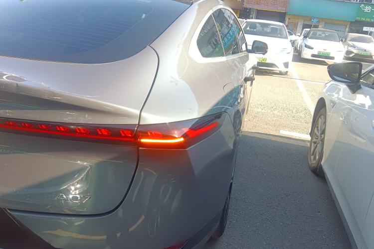 Used CHANGAN NEVO A07 2024 All-Electric "True Fragrance" Edition 710 Flagship Model Exterior 6