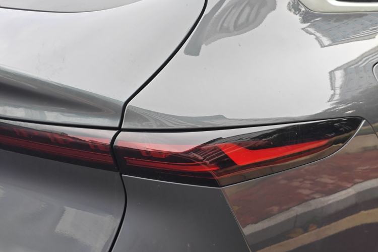Used CHANGAN NEVO A07 2024 All-Electric "True Fragrance" Edition 710 Flagship Model Exterior 8