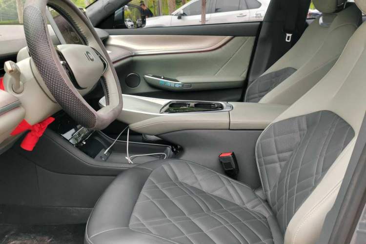 Used CHANGAN NEVO A07 2024 All-Electric "True Fragrance" Edition 710 Flagship Model Interior 2