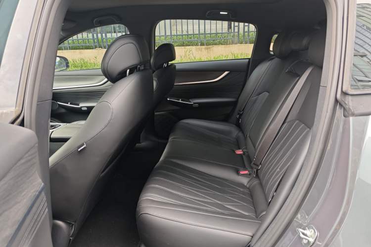 Used CHANGAN NEVO A07 2024 All-Electric "True Fragrance" Edition 710 Flagship Model Interior 2