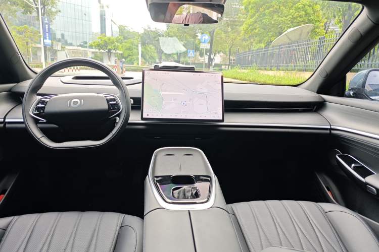 Used CHANGAN NEVO A07 2024 All-Electric "True Fragrance" Edition 710 Flagship Model Interior 4
