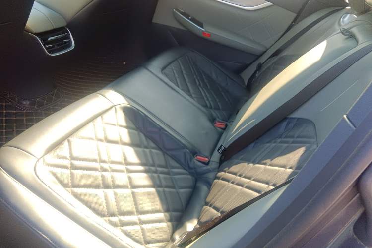 Used CHANGAN NEVO A07 2024 All-Electric "True Fragrance" Edition 710 Flagship Model Interior 4