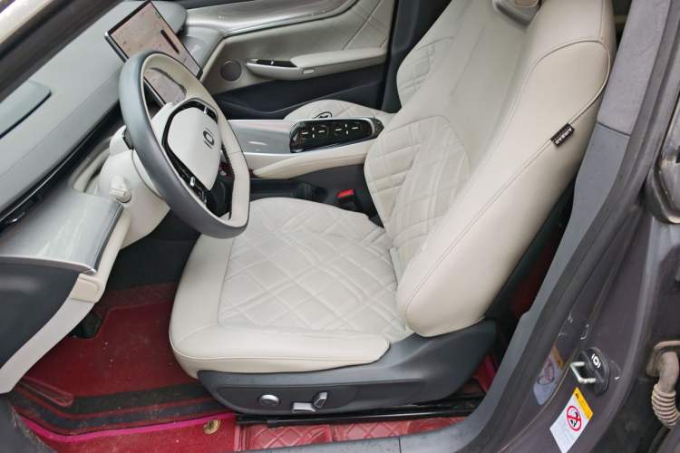 Used CHANGAN NEVO A07 2024 All-Electric "True Fragrance" Edition 710 Flagship Model Left Front Seat