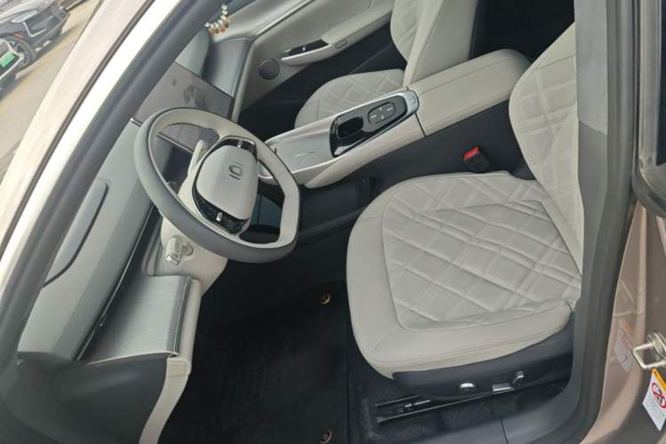Used CHANGAN NEVO A07 2024 All-Electric "True Fragrance" Edition 710 Flagship Model Left Front Seat
