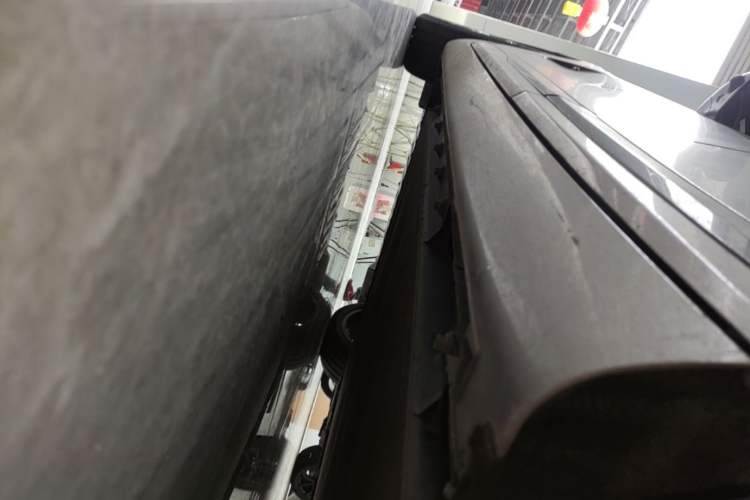 Used CHANGAN NEVO A07 2024 All-Electric "True Fragrance" Edition 710 Flagship Model Left Side Sill