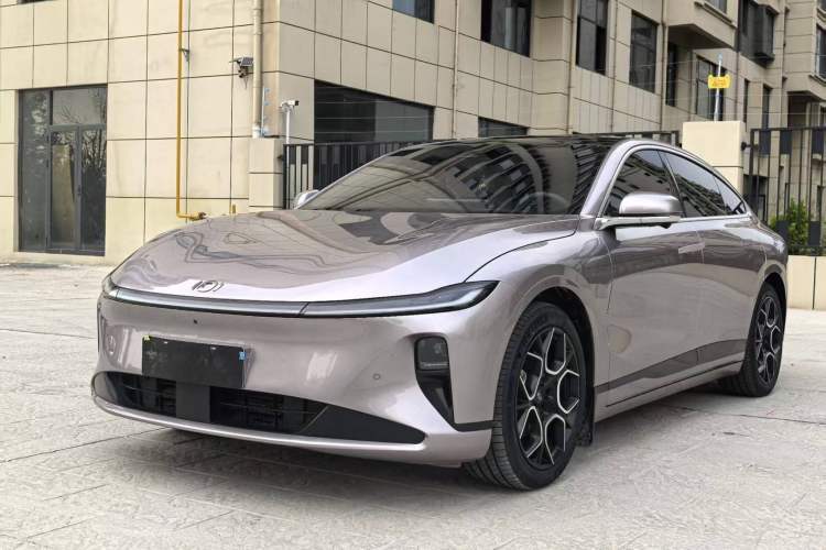 CHANGAN NEVO A07 2024 All-Electric "True Fragrance" Edition 710 Flagship Model usata Guazi used car, China used car export, Used car for sale, Used  cars, Cheapest cars for sale