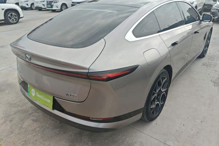 Used CHANGAN NEVO A07 2024 All-Electric "True Fragrance" Edition 710 Flagship Model Rear Right 45 Deg