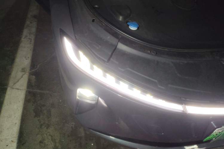 Used CHANGAN NEVO A07 2024 Pure Electric "True Fragrance" Edition 515 Prestige Model Right Front Headlight