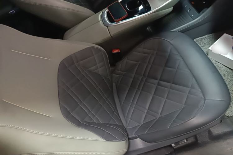 Used CHANGAN NEVO A07 2024 All-Electric "True Fragrance" Edition 710 Flagship Model Right Front Seat