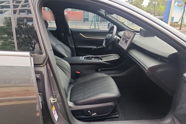 Used CHANGAN NEVO A07 2024 All-Electric "True Fragrance" Edition 710 Flagship Model Right Front Seat