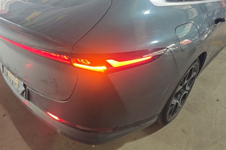 Used CHANGAN NEVO A07 2024 All-Electric "True Fragrance" Edition 710 Flagship Model Right Rear Taillight