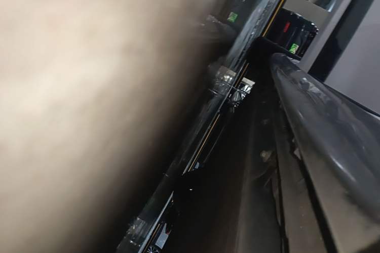 Used CHANGAN NEVO A07 2024 All-Electric "True Fragrance" Edition 710 Flagship Model Right Side Sill