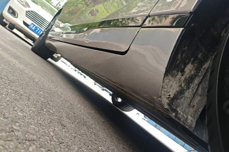 Used CHANGAN NEVO A07 2024 All-Electric "True Fragrance" Edition 710 Flagship Model Right Side Sill