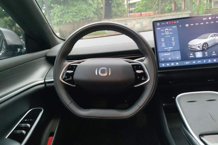 Used CHANGAN NEVO A07 2024 All-Electric "Real Bargain" Version 515 Elite Model 58.9 kWh Steering Wheel