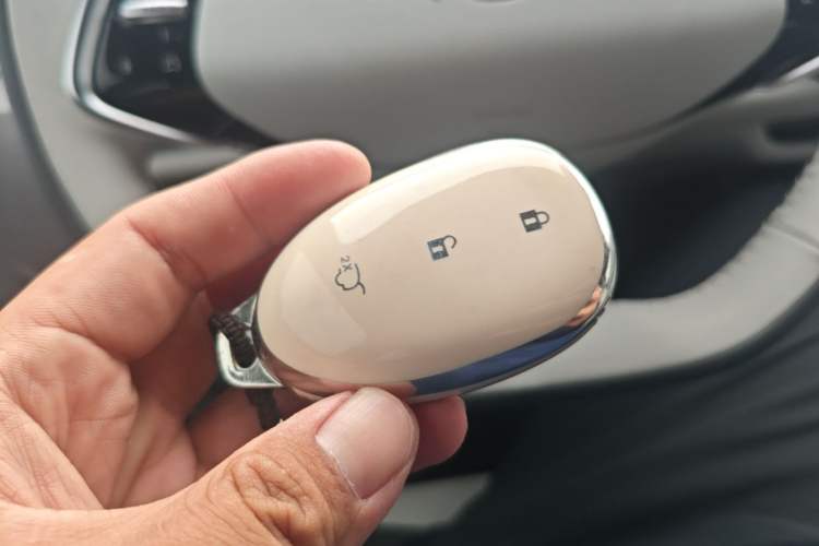 Used CHANGAN NEVO A07 2024 All-Electric "True Fragrance" Edition 710 Flagship Model Vehicle Key