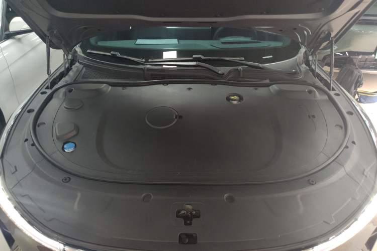 Used CHANGAN NEVO A07 2024 All-Electric "True Fragrance" Edition 710 Flagship Model Engine Bay