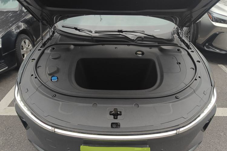 Used CHANGAN NEVO A07 2024 All-Electric "True Fragrance" Edition 710 Flagship Model Engine Bay