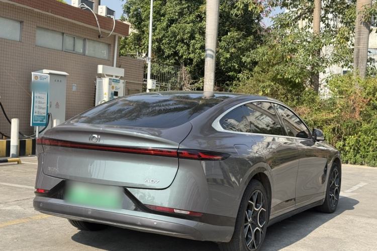 Used CHANGAN NEVO A07 2024 All-Electric "True Fragrance" Edition 710 Flagship Model Exterior 2