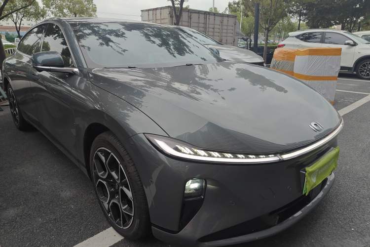 Used CHANGAN NEVO A07 2024 All-Electric "True Fragrance" Edition 710 Flagship Model Exterior 2