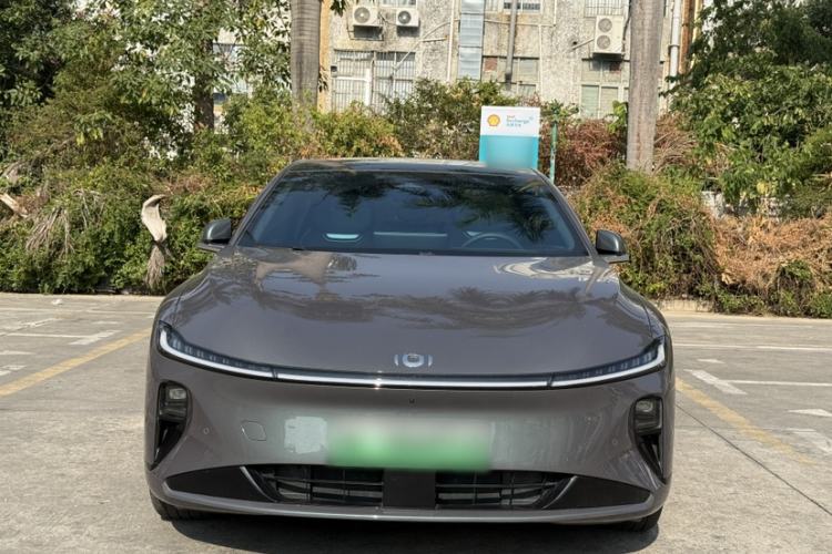 Used CHANGAN NEVO A07 2024 All-Electric "True Fragrance" Edition 710 Flagship Model Exterior 3