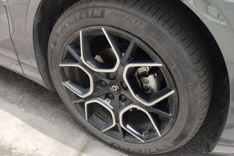 Used CHANGAN NEVO A07 2024 All-Electric "True Fragrance" Edition 710 Flagship Model Exterior 7