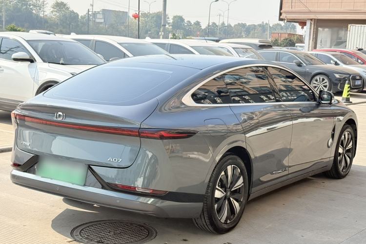Used CHANGAN NEVO A07 2024 All-Electric "True Fragrant" Edition 515 Elite Model Exterior 8