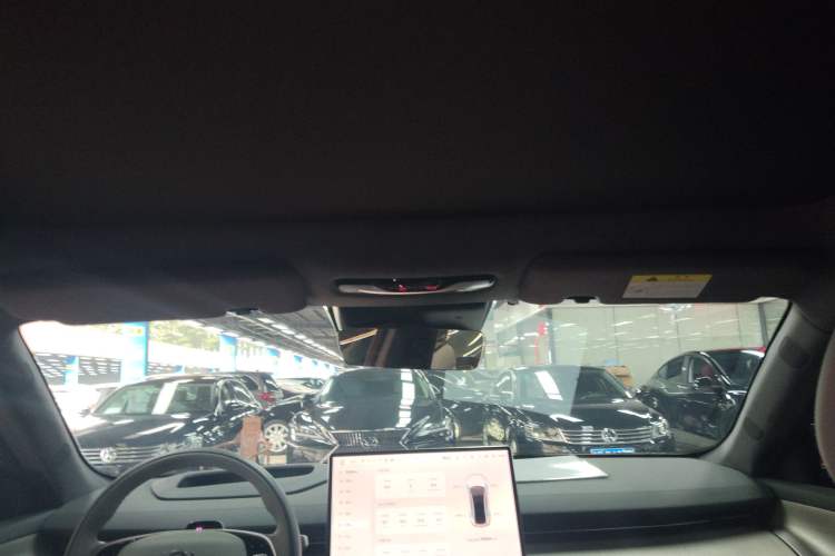 Used CHANGAN NEVO A07 2024 All-Electric "True Fragrance" Edition 710 Flagship Model Headliner