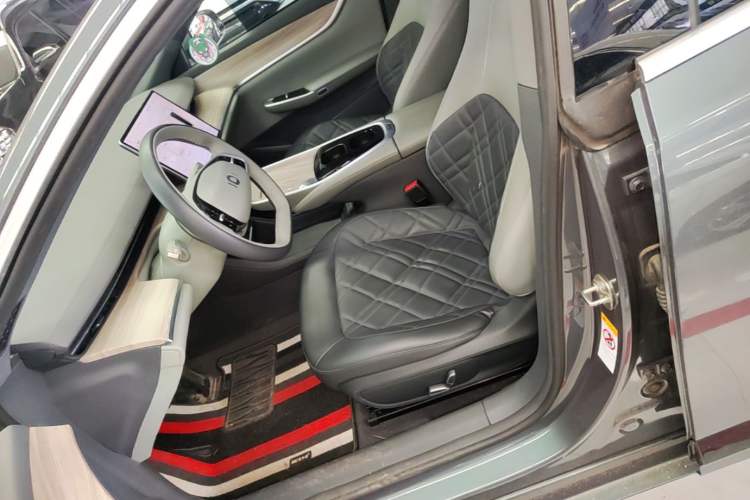 Used CHANGAN NEVO A07 2024 All-Electric "True Fragrant" Edition 515 Elite Model Left Front Seat