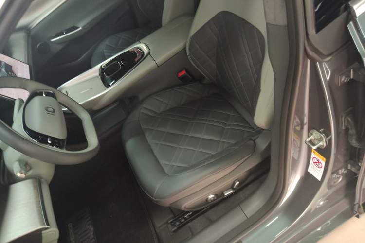 Used CHANGAN NEVO A07 2024 All-Electric "True Fragrance" Edition 710 Flagship Model Left Front Seat