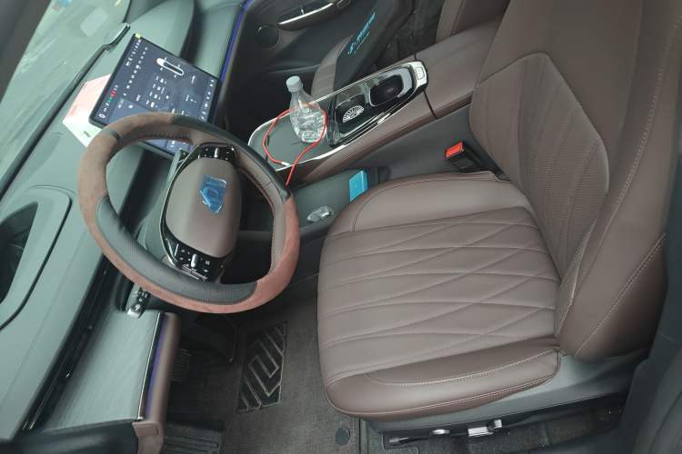 Used CHANGAN NEVO A07 2024 All-Electric "True Fragrance" Edition 710 Flagship Model Left Front Seat