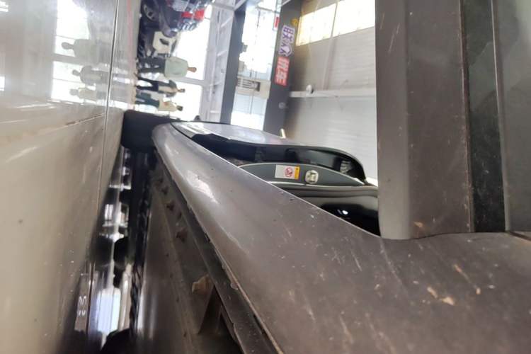 Used CHANGAN NEVO A07 2024 All-Electric "True Fragrant" Edition 515 Elite Model Right Side Sill