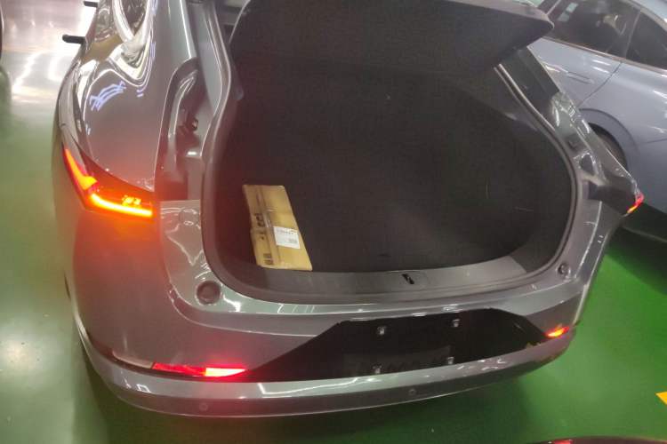Used CHANGAN NEVO A07 2024 Pure Electric "True Fragrance" Edition 515 Prestige Model Trunk