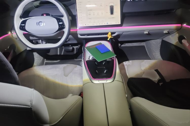 Used CHANGAN NEVO A07 2024 All-Electric "True Fragrance" Edition 710 Flagship Model Center Console