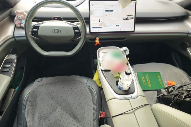 Used CHANGAN NEVO A07 2024 All-Electric "True Fragrance" Edition 710 Flagship Model Center Console