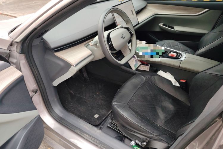 Used CHANGAN NEVO A07 2024 All-Electric "Real Bargain" Version 515 Elite Model 58.9 kWh Driver Seat