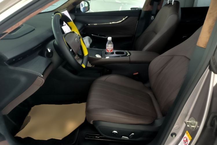 Used CHANGAN NEVO A07 2024 All-Electric "True Fragrance" Edition 710 Flagship Model Left Front Seat