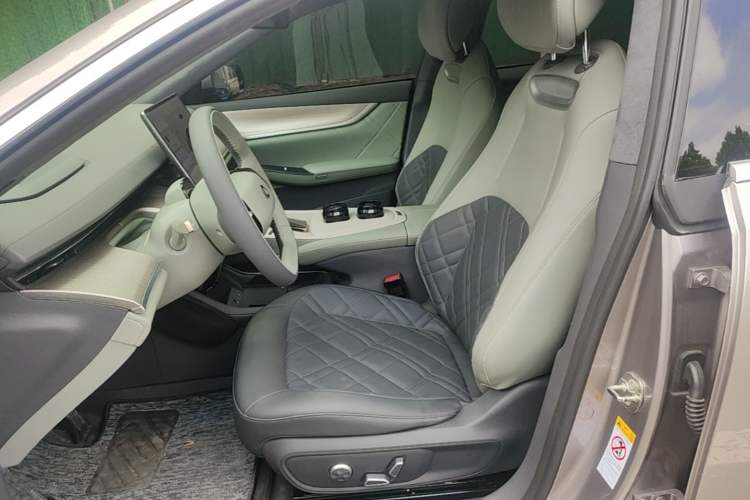 Used CHANGAN NEVO A07 2024 All-Electric "True Fragrance" Edition 710 Flagship Model Left Front Seat