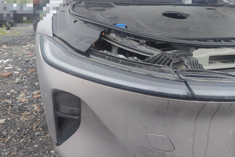 Used CHANGAN NEVO A07 2024 All-Electric "Real Bargain" Version 515 Elite Model 58.9 kWh Right Front Headlight