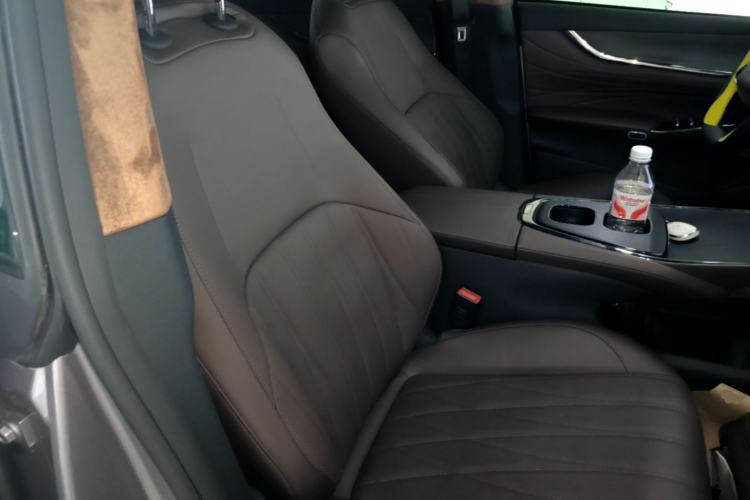 Used CHANGAN NEVO A07 2024 All-Electric "True Fragrance" Edition 710 Flagship Model Right Front Seat