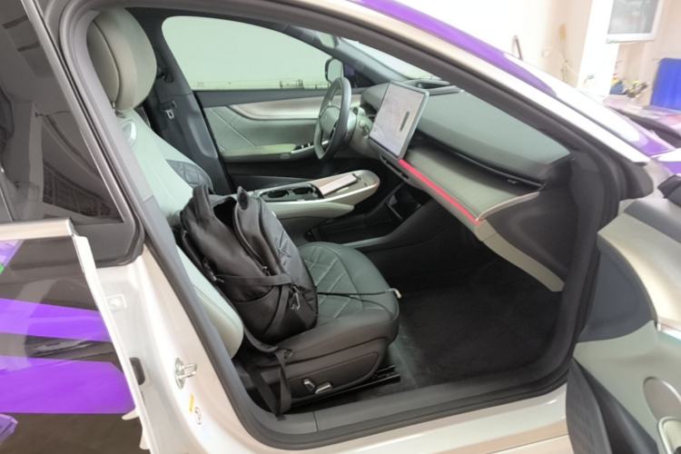 Used CHANGAN NEVO A07 2024 Pure Electric "True Fragrance" Edition 515 Prestige Model Right Front Seat