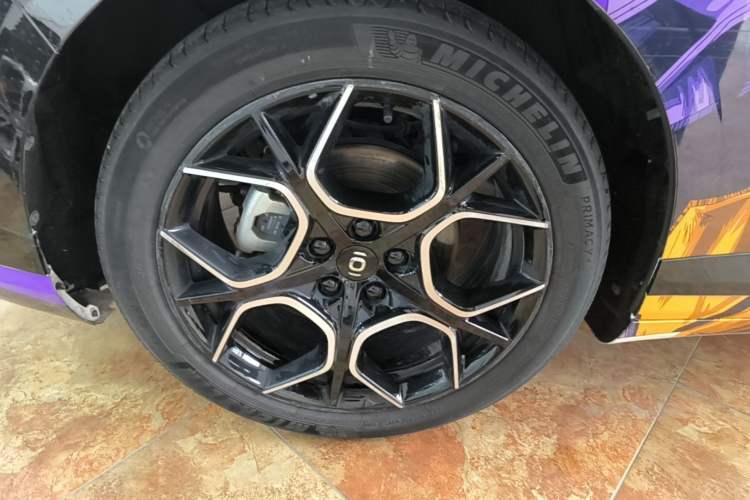 Used CHANGAN NEVO A07 2024 Pure Electric "True Fragrance" Edition 515 Prestige Model Right Rear Wheel Hub