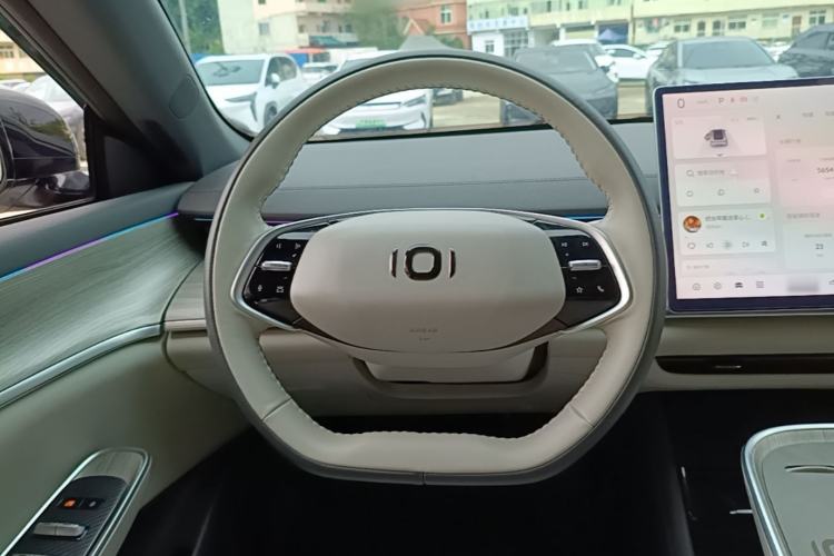 Used CHANGAN NEVO A07 2024 All-Electric "True Fragrant" Edition 515 Elite Model Steering Wheel