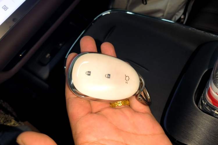Used CHANGAN NEVO A07 2024 All-Electric "True Fragrance" Edition 710 Flagship Model Vehicle Key