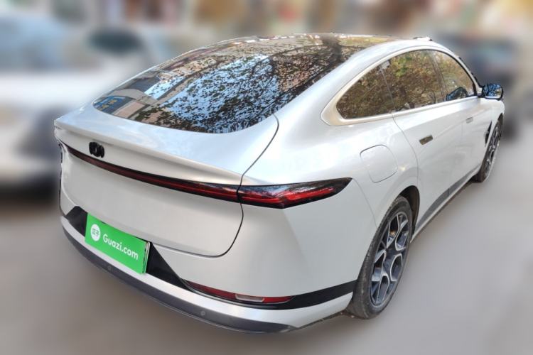 Used CHANGAN NEVO A07 2024 All-Electric "True Fragrance" Edition 710 Flagship Model Exterior 5