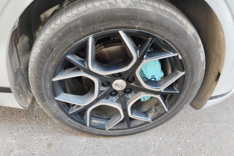 Used CHANGAN NEVO A07 2024 All-Electric "True Fragrance" Edition 710 Flagship Model Exterior 7