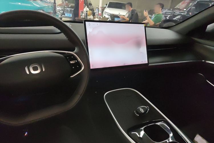 Used CHANGAN NEVO A07 2024 All-Electric "True Fragrance" Edition 710 Flagship Model Interior 2