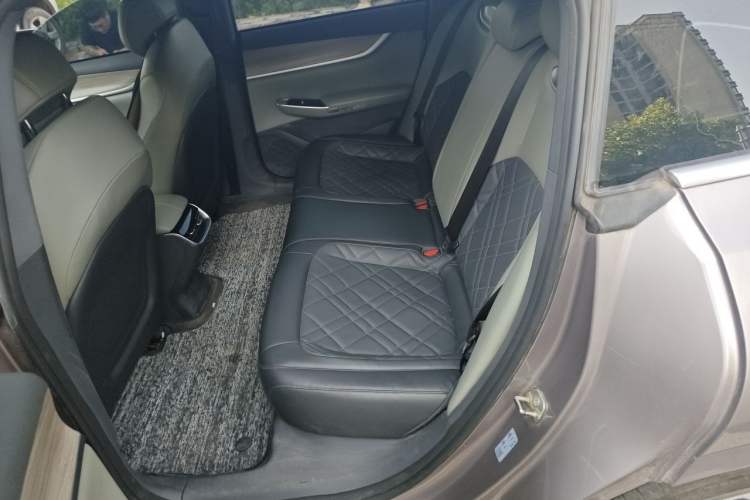 Used CHANGAN NEVO A07 2024 All-Electric "True Fragrant" Edition 515 Elite Model Left Rear Seat